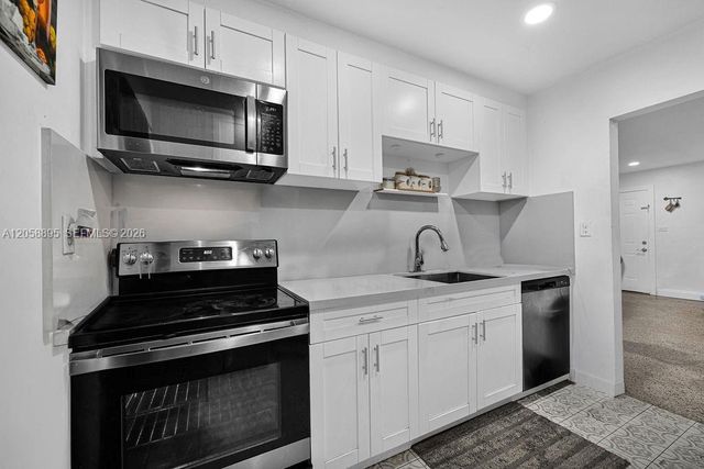 2925 NW 63rd St, Miami, FL 33147