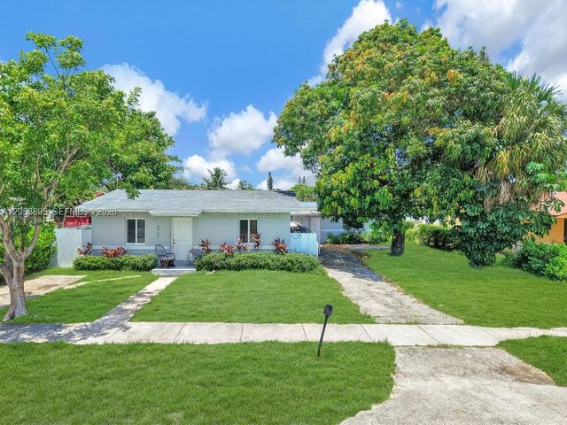 2925 NW 63rd St, Miami, FL 33147