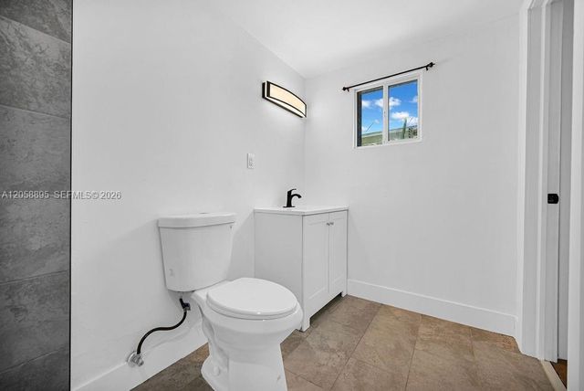 2925 NW 63rd St, Miami, FL 33147