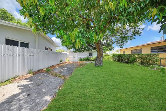 2925 NW 63rd St, Miami, FL 33147