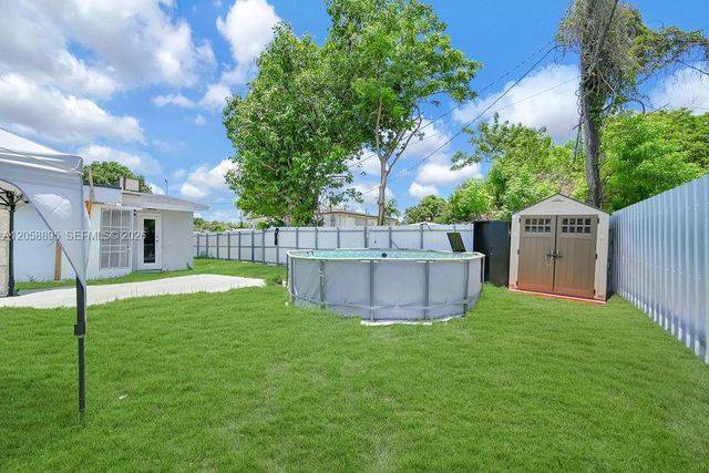 2925 NW 63rd St, Miami, FL 33147
