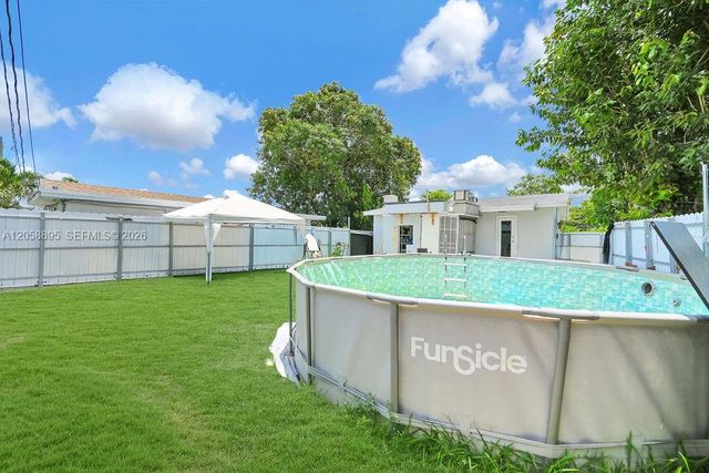 2925 NW 63rd St, Miami, FL 33147