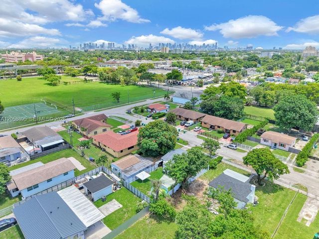 2925 NW 63rd St, Miami, FL 33147