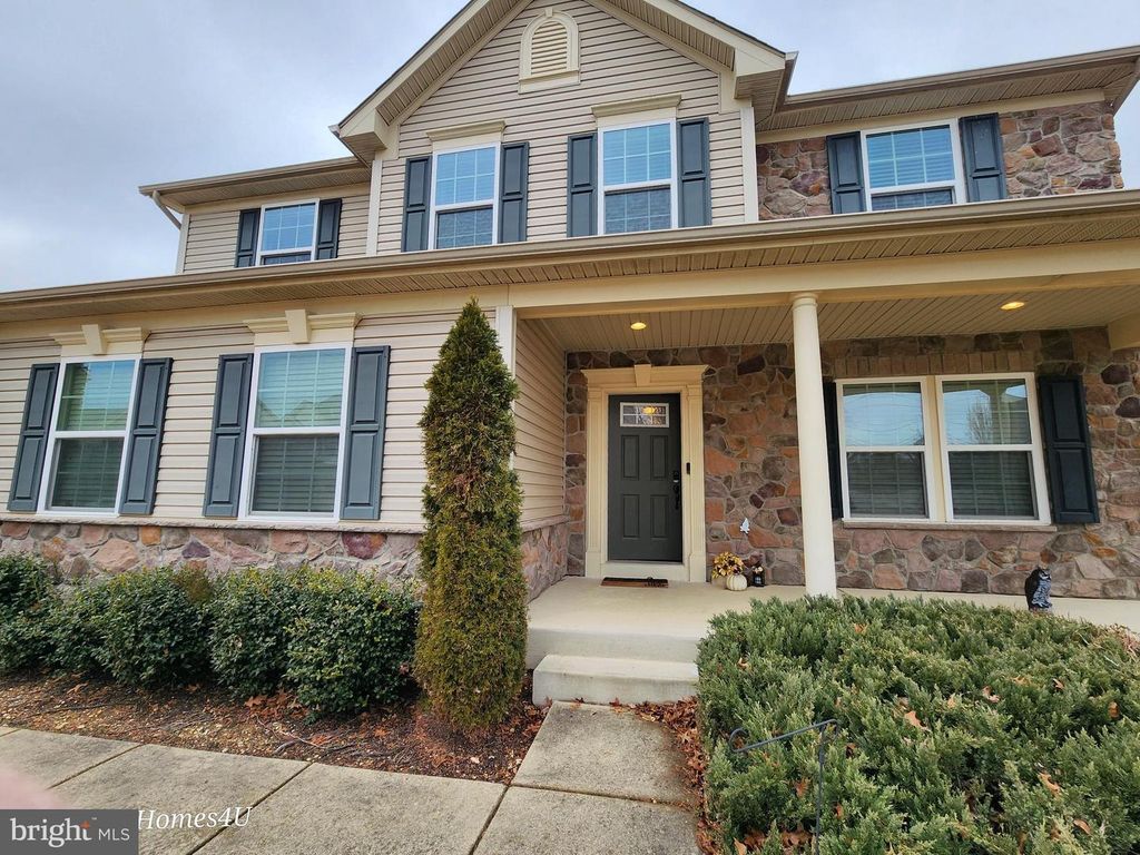 11904 SIDD FINCH ST, Waldorf, MD 20602