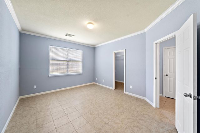 10010 Deer Track Court, Houston, TX 77064