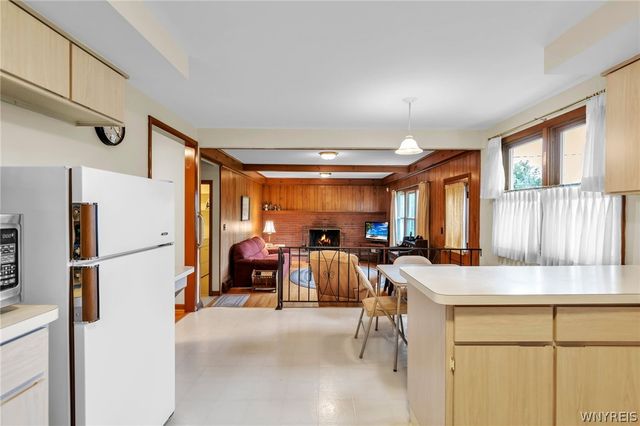 15 Cypress Court, Amherst, NY 14221