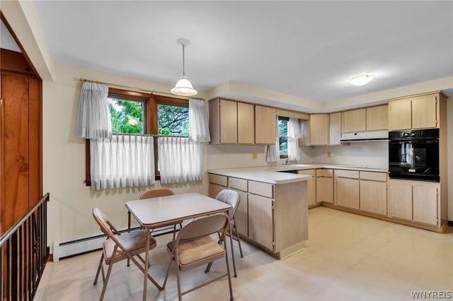 15 Cypress Court, Amherst, NY 14221