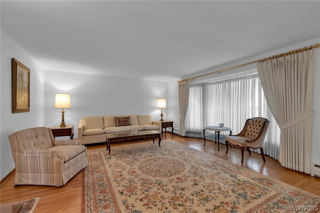 15 Cypress Court, Amherst, NY 14221