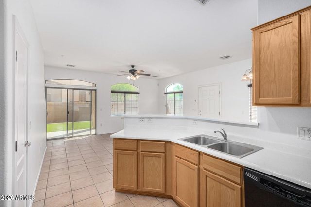 1350 S GREENFIELD Road 1053, Mesa, AZ 85206