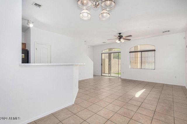 1350 S GREENFIELD Road 1053, Mesa, AZ 85206
