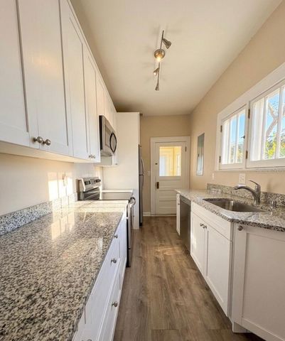 1010 14TH AVENUE NW, Largo, FL 33770