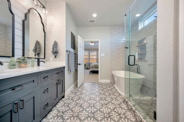 3905 Yarberry Court, Westlake, TX 76262