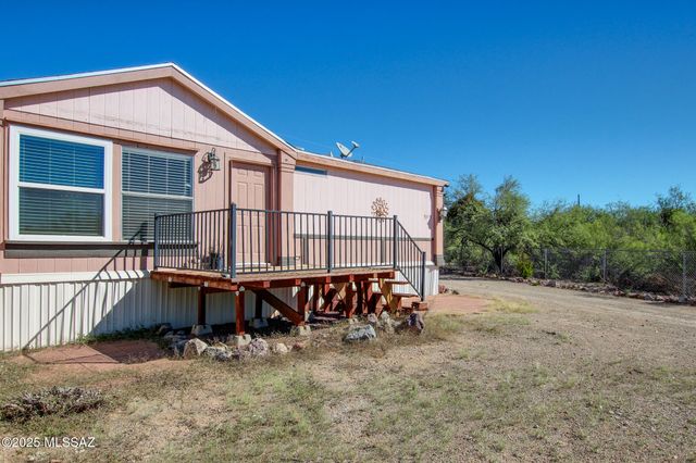 9390 W Henry Street, Tucson, AZ 85735