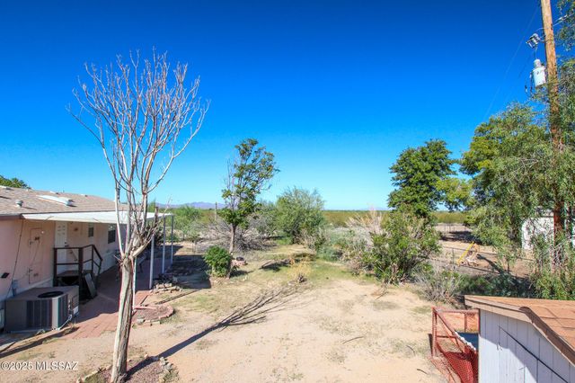 9390 W Henry Street, Tucson, AZ 85735