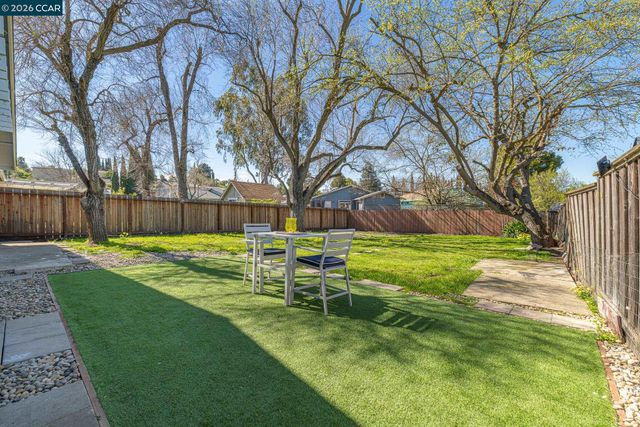 4216 Irene Dr, Martinez, CA 94553