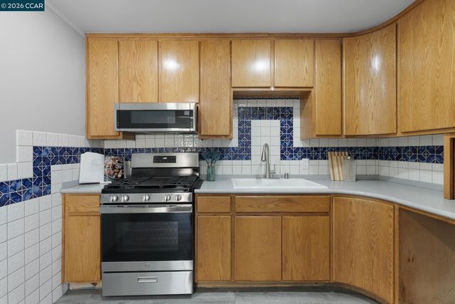 4216 Irene Dr, Martinez, CA 94553