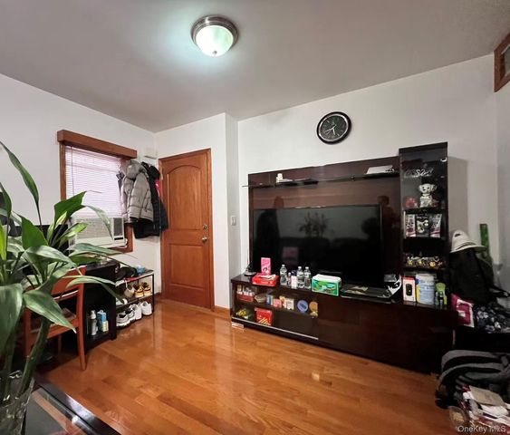94-27 43rd Avenue, Elmhurst, NY 11373