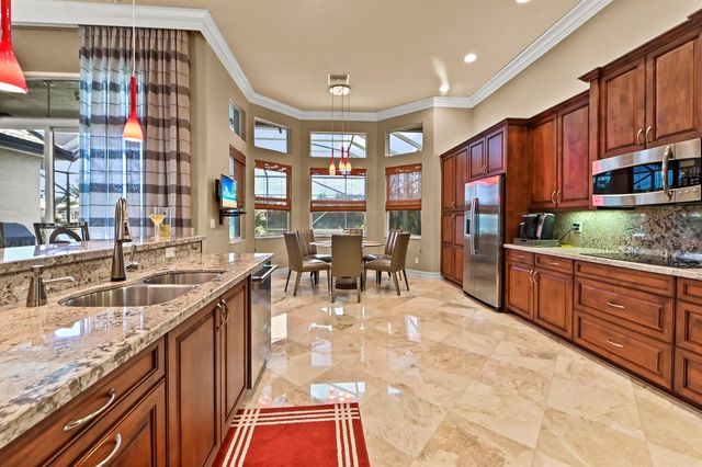 10540 Whitewind Circle, Boynton Beach, FL 33473