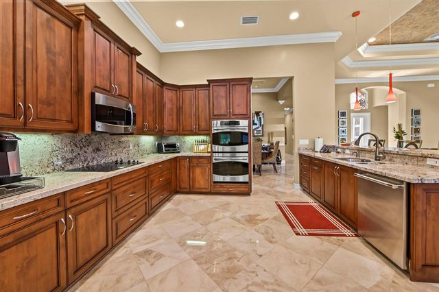 10540 Whitewind Circle, Boynton Beach, FL 33473