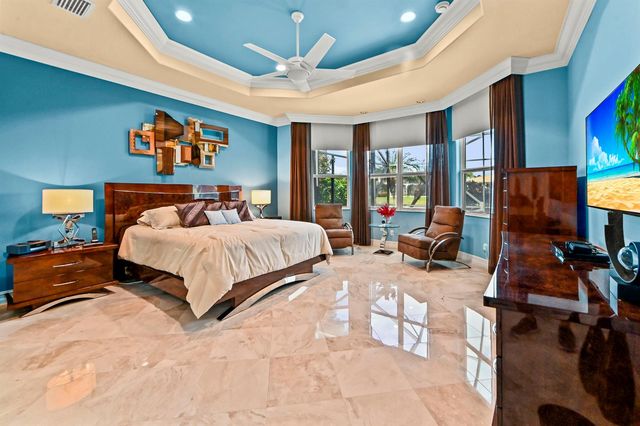 10540 Whitewind Circle, Boynton Beach, FL 33473