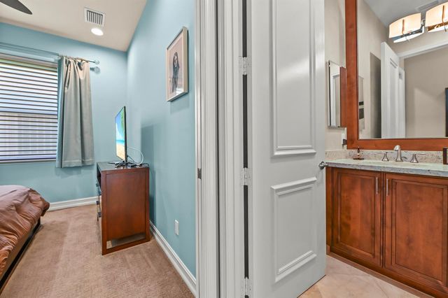 10540 Whitewind Circle, Boynton Beach, FL 33473