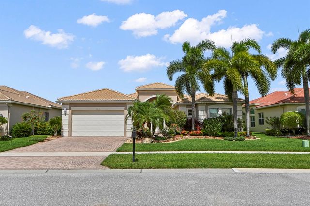 10540 Whitewind Circle, Boynton Beach, FL 33473