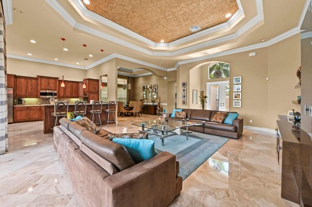 10540 Whitewind Circle, Boynton Beach, FL 33473