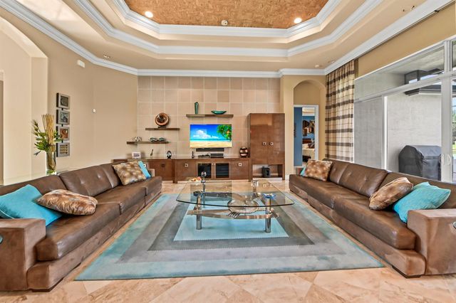 10540 Whitewind Circle, Boynton Beach, FL 33473