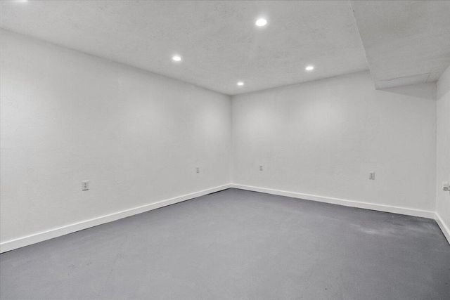 426 S Thayer Avenue, West Plains, MO 65775