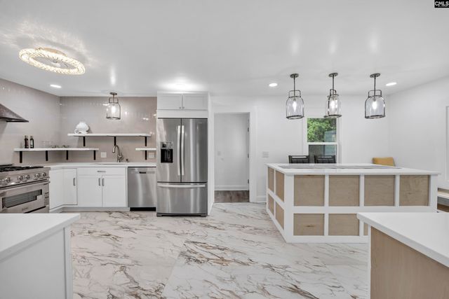 225 Park Shore Drive W, Columbia, SC 29223