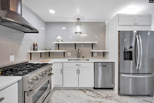 225 Park Shore Drive W, Columbia, SC 29223