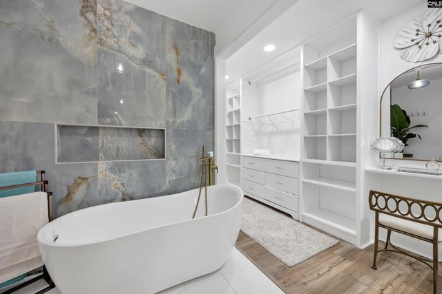 225 Park Shore Drive W, Columbia, SC 29223