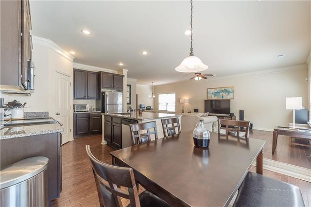 129 Village Trail, Woodstock, GA 30188