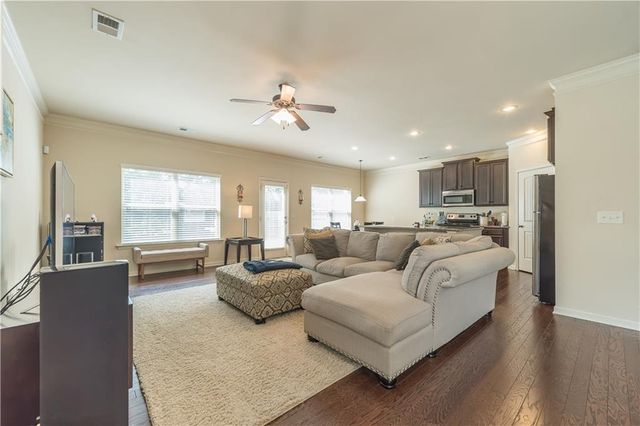 129 Village Trail, Woodstock, GA 30188