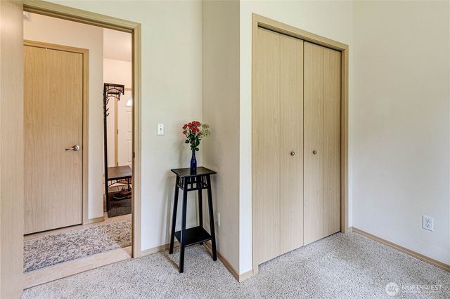 1652 S Jacob Miller Road, Port Townsend, WA 98368