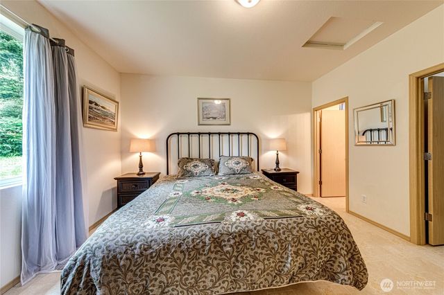 1652 S Jacob Miller Road, Port Townsend, WA 98368