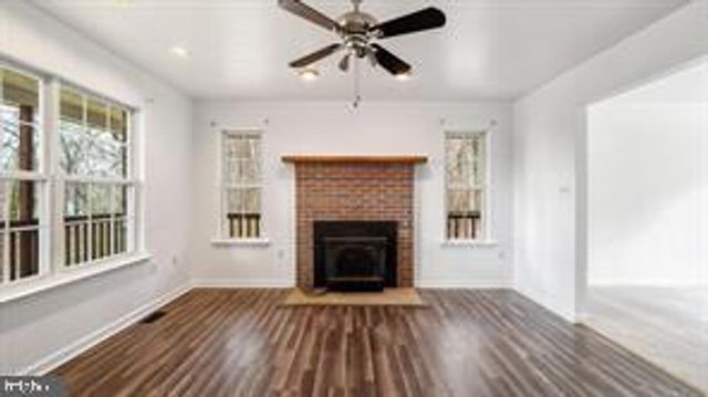 1275 WHITE SANDS DR, Lusby, MD 20657
