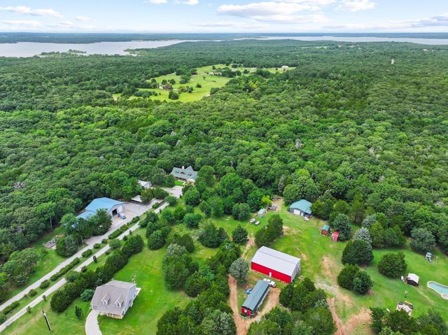 207 Paradise Park Road, Pottsboro, TX 75076