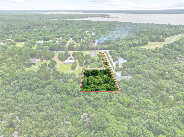 207 Paradise Park Road, Pottsboro, TX 75076