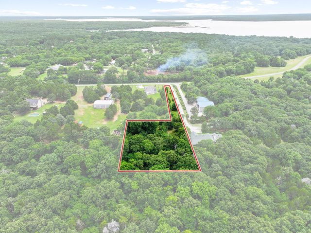 207 Paradise Park Road, Pottsboro, TX 75076