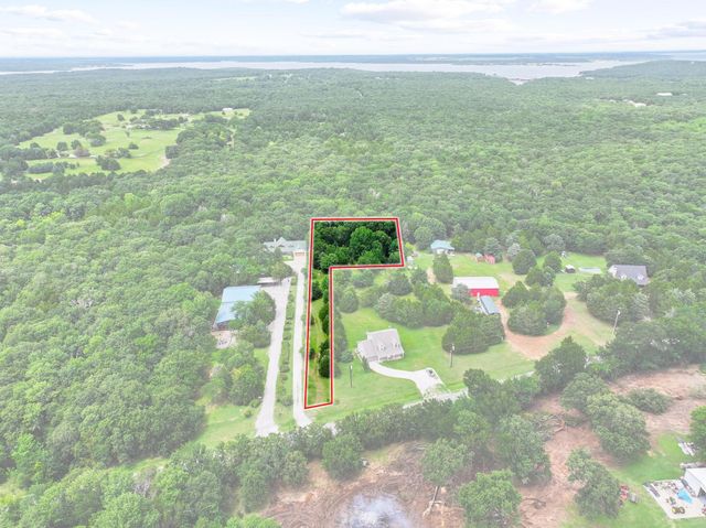 207 Paradise Park Road, Pottsboro, TX 75076