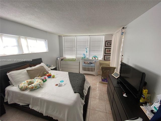 1670 NE 191st Street 315-3, Miami, FL 33179