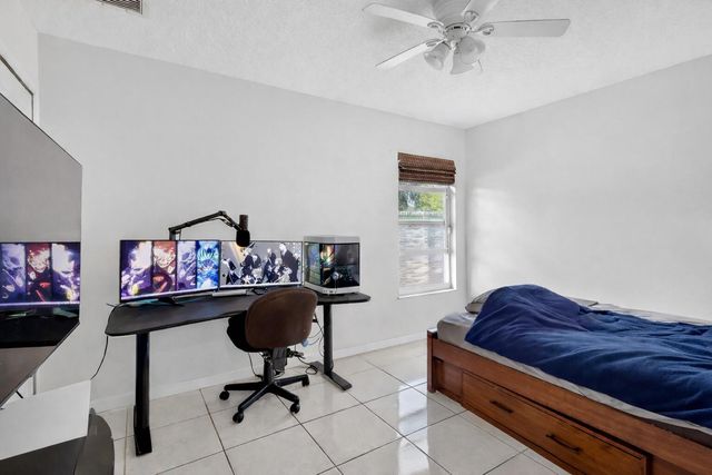 557 SW Halkell Avenue, Port St. Lucie, FL 34953