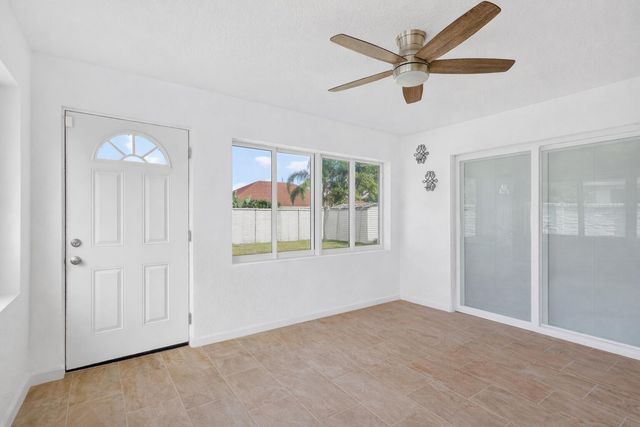 557 SW Halkell Avenue, Port St. Lucie, FL 34953