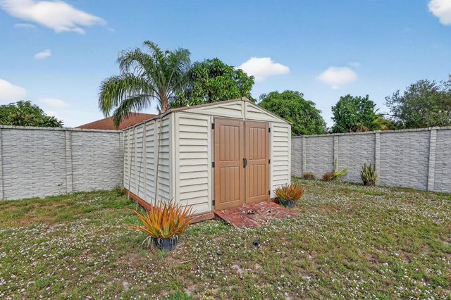 557 SW Halkell Avenue, Port St. Lucie, FL 34953