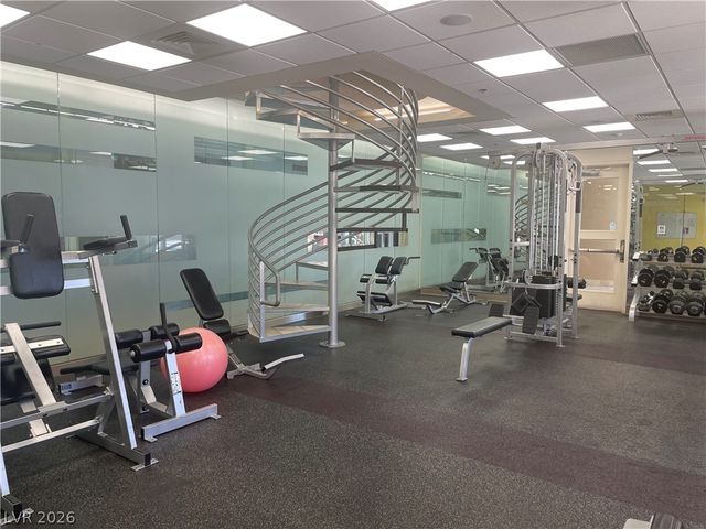 39 East Agate Avenue 304, Las Vegas, NV 89123