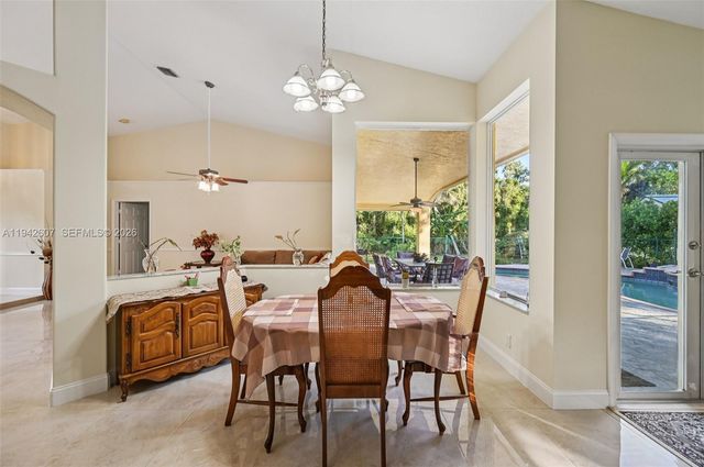 12878 N 77th Pl N, West Palm Beach, FL 33412