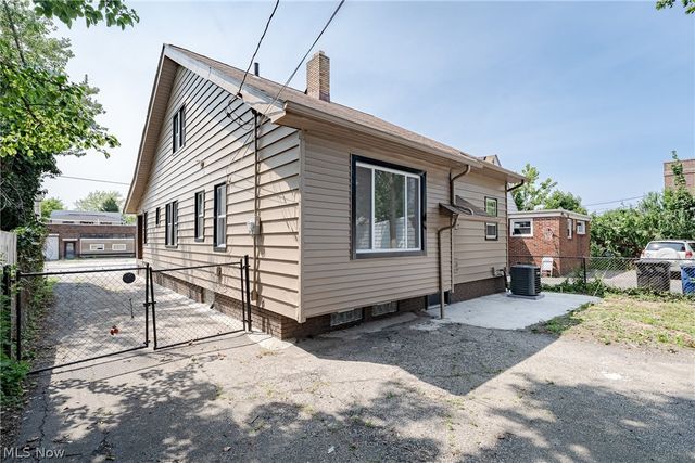 3593 W 130th Street, Cleveland, OH 44111