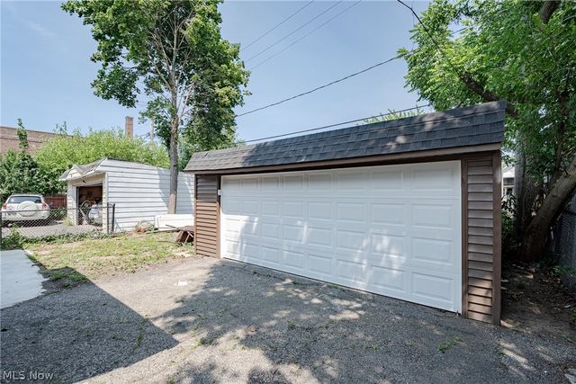3593 W 130th Street, Cleveland, OH 44111