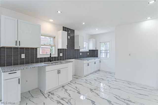 3593 W 130th Street, Cleveland, OH 44111